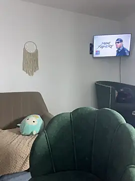 Mile_latina - 5 lashes