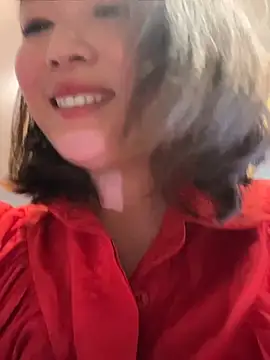 Lola666999 - 户外咖啡厅玩刺激，完成任务脱掉内裤骚穴特写