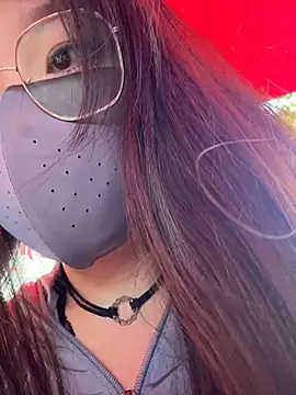Xianyu-ss - 挑战任务：想办法 让表哥 摸自己胸，不是剧情