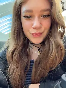 Lucy-joy - vibe my pussy for hot start