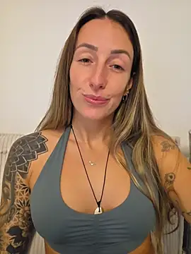 NicoleKaiser