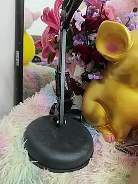 MiuMiu-Love68 - Mong bụt thương Miu💋💋🫦