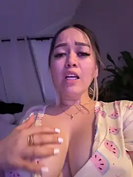 Danielavegax - My neighbor spanks my ass