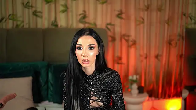 ErinEvans - play pussy with big dildo