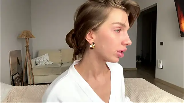 TrishIsaac - A kiss in the air with a name)🔥👅👄