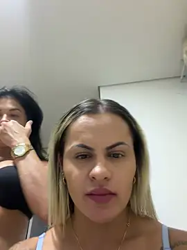 Carolinecbso - Siririca ao vivo 5mins