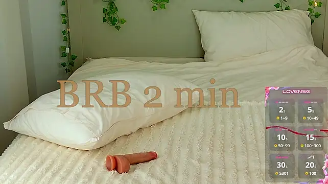 MilaReef - rub asshole