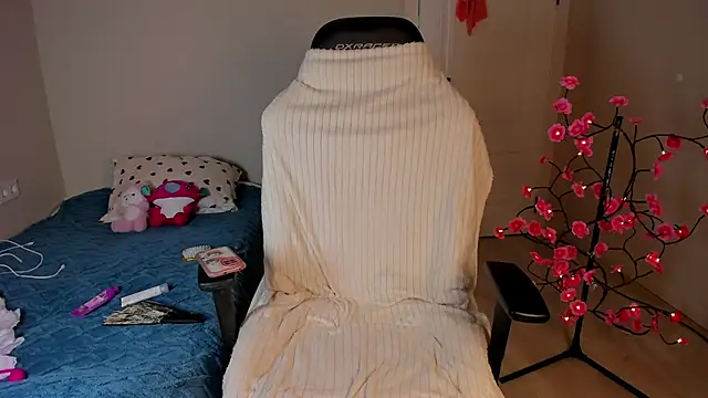 Lihnpham - Striptease nude