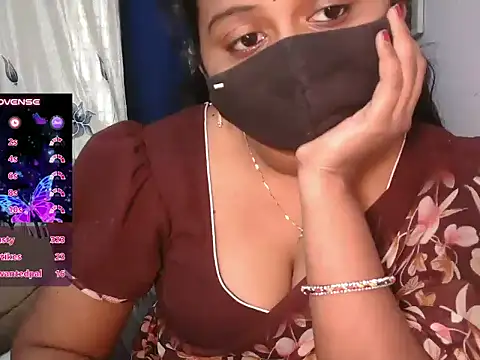 Pavani-Darling - ice on boobs in 5 mins