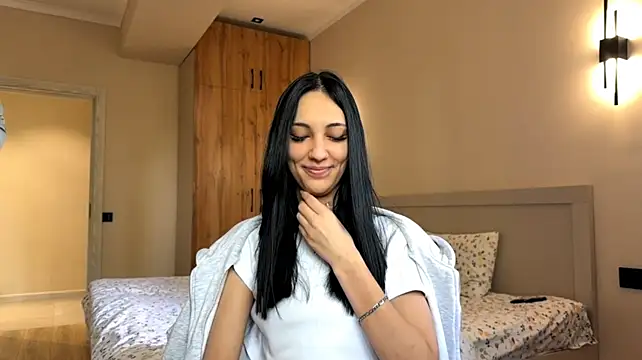 OnaChicalace - change my outfit