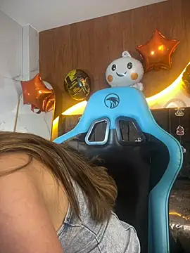 Bella_vibess_s - KISS MY TITS