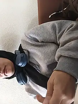 MisyonerNur - Dışarıda göğüslerini aç 😅