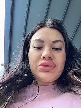 Wet__Bunny - Fingering pussy public*last tip get 🎁