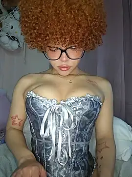 Keiry_Bloom - GET NAKED + TWERK