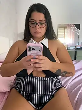 MichellNapoletana - Dildo in gola