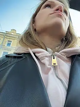 StreetSquirt - move aside panties+pinch clit in public