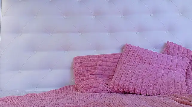 Karissia - make me cum<3