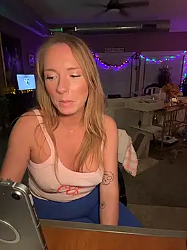 Prettymouthpeach - Cum show 🎟️
