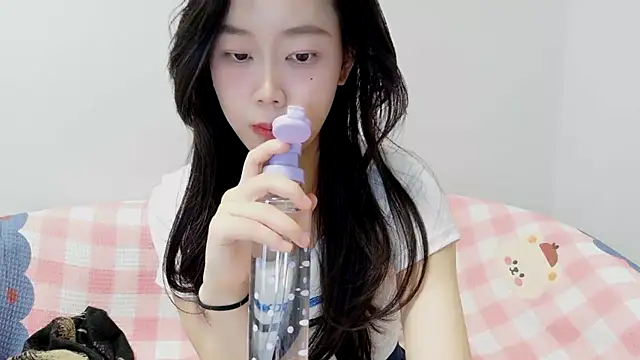Yuyu9988 - 指定脱一件控制三分钟