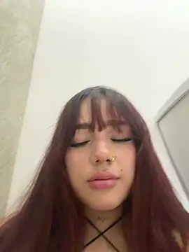 Amelia_rousse26 - one fingers in the ass