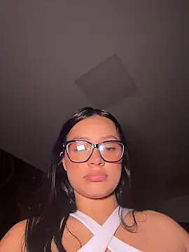 Lola_sweeet18 - Suck boobs