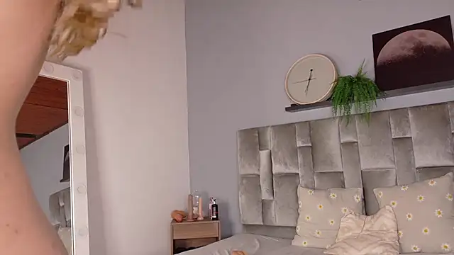 LiaaMoretti__ - Great cum