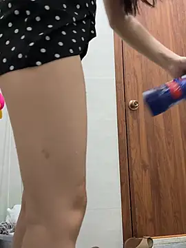 Hamyy88 - Naked and cum squirt at public coffee