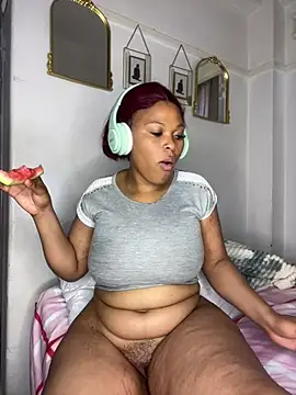 Bubbles156 - suck dildo baby