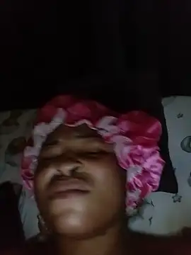 Candylooo - Finger wet pussy to orgamise