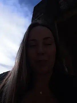 Mona_Plus - 3Fingers pussy💦Squirt outdoor💦LT video