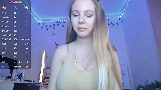 ViviLux - jump my boobs lika a kangaroo