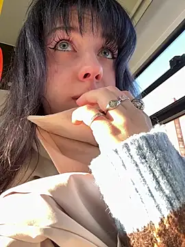 Only_April - 5 smacks on the pussy, right on the bus