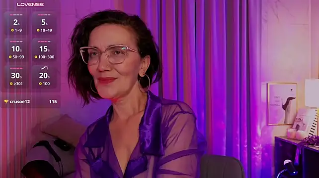 Irene_Marlow - Can i do handbra for you ?