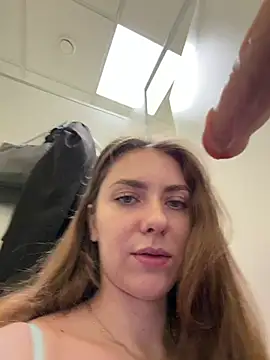 MariiD - 😈DILDO BJ WITH OPEN DOOR