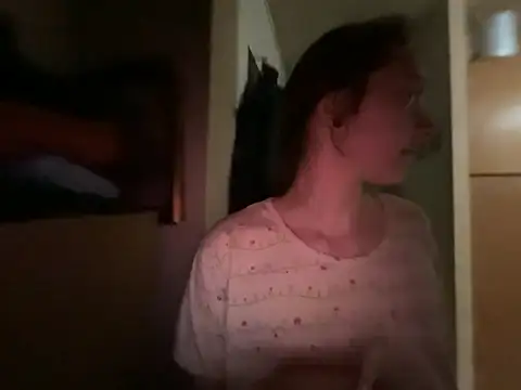 Snowbunnycake_131 - Pink/blue dildo in pussy group show 60tk