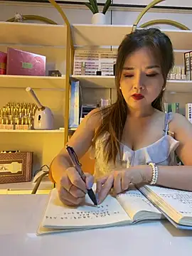 Xiaoxiao-y - 上空2分钟