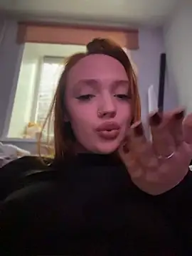 LisaCatt - dildo in pussy