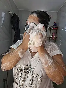 Bristy--- - Boobs in oil