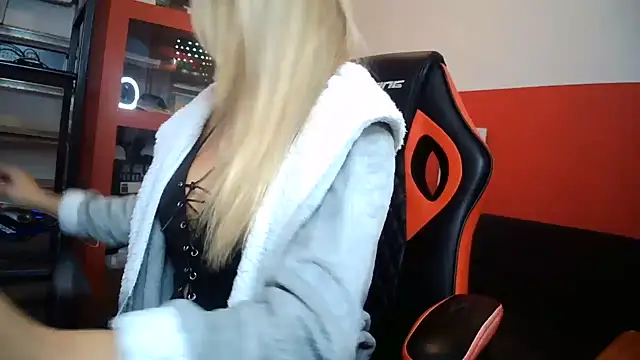 Vecinitadelquinto - comerme un dildo con mucha babita