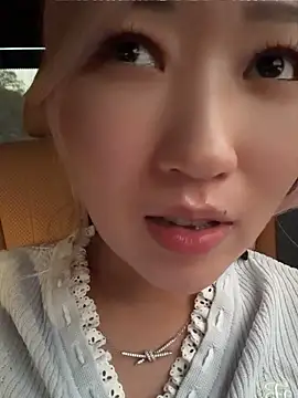 Winter11 - 出租车🚕突袭直播漏奶tits
