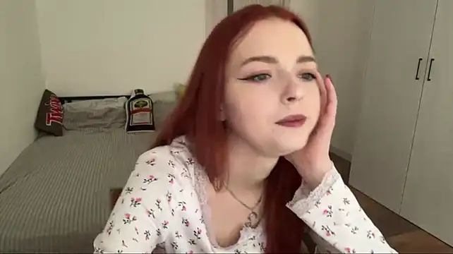 AudreaSaucer - lots of blow kisses