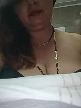 Dianaa9 - Show white fat ass ( ; )