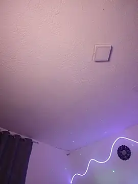 Emily_fox26 - flash tits + 5 spanks in tits + cream