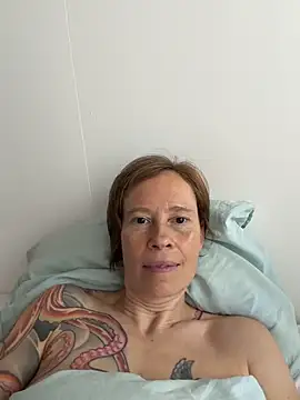 SexyExclusiveflower - Wake me up and fuck me 🤗🩷