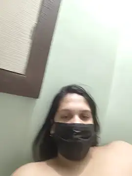 Sexy_SaBNaM69 - Oil on boobs