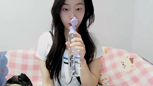 Yuyu9988 - 指定脱一件控制三分钟