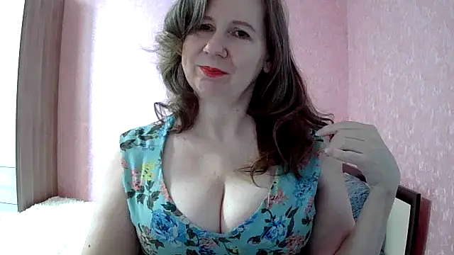Starsan - Show tits and nipples
