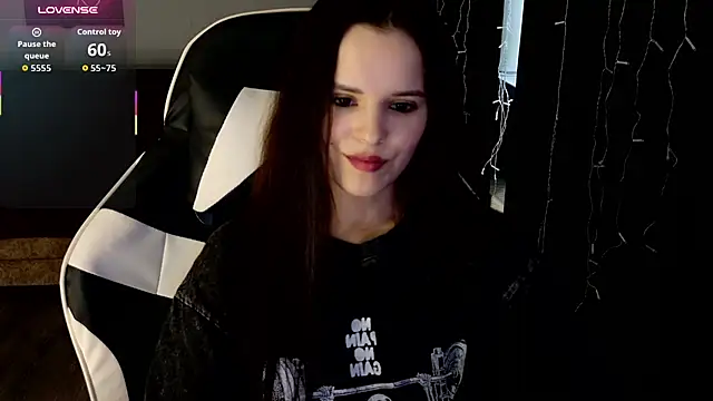 Harleen_Moore - put on heels