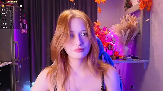Hisoka_akerley - Massage my boobs close to cam 🎃😎💪