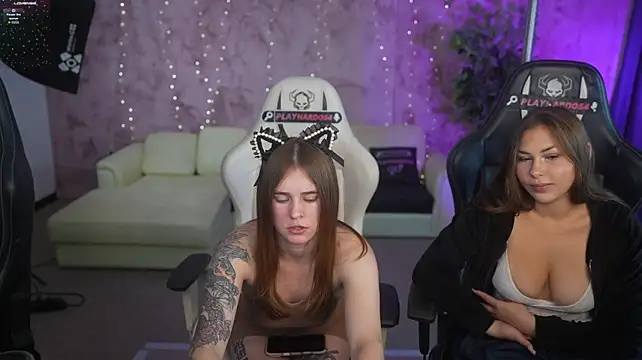 Angy_Netal - show tits ( Natasha or Lexi)
